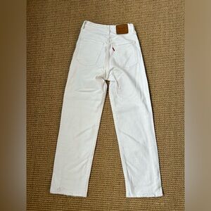 Levi’s Premium Ribcage Straight Ankle Jeans in White Size 23